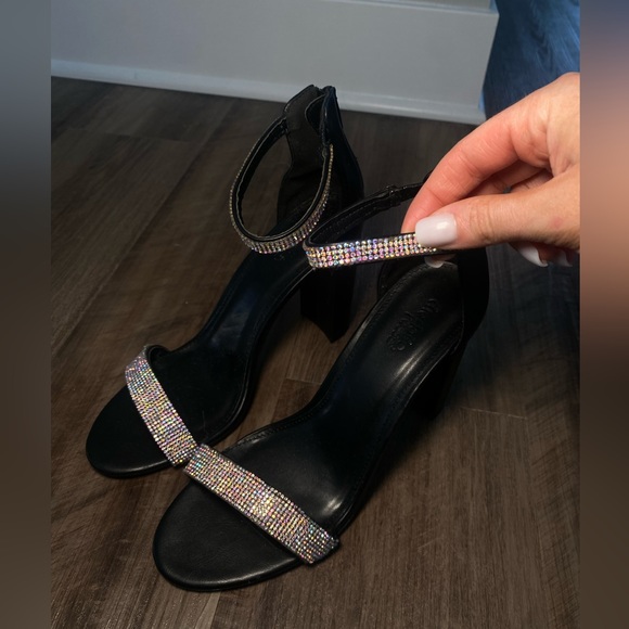 silver and black block heel. size 9. zipper back. never worn! - Picture 6 of 7